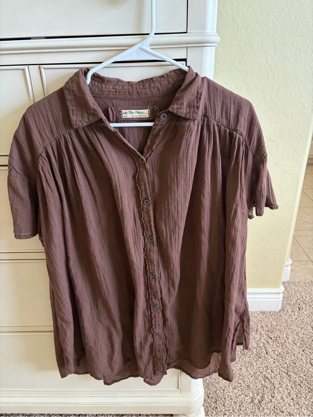 We The Free Brown Short-Sleeve Button-Up Blouse